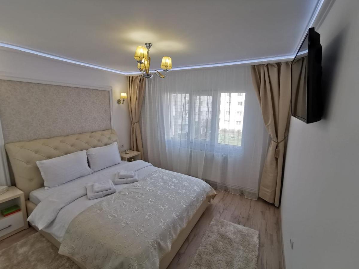 Apartament Gold Luxury Appartement Tîrgu Ocna Buitenkant foto